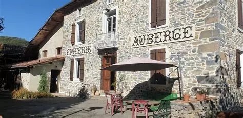 00 Auberge de Fougaron.jpg