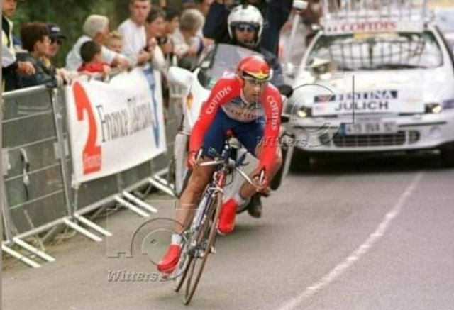 Souvenir Bobby Julich.jpg