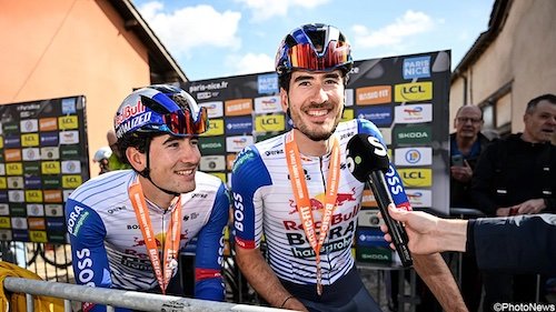 Les frères jumeaux Mick et Tim van Dijke.jpg