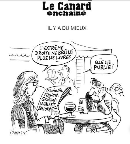 La galaxie Bolloré.jpg