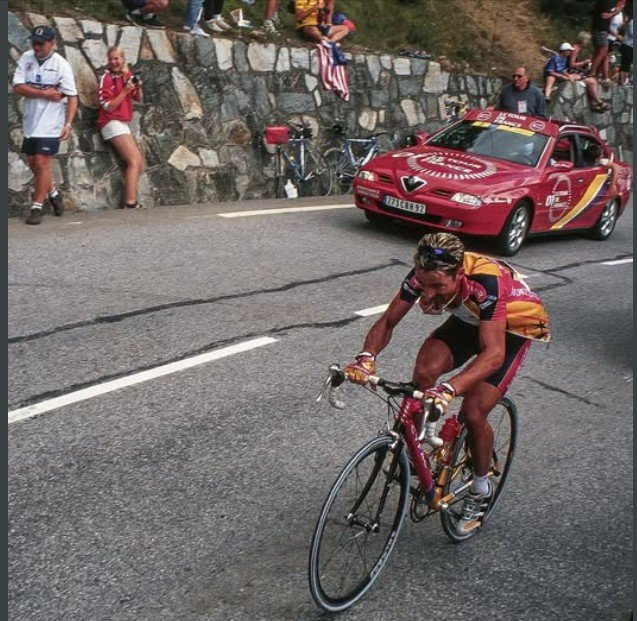 Souvenir Laurent Roux.jpg