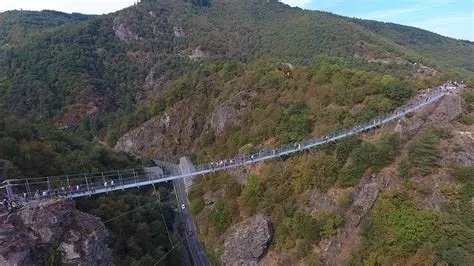 22 passerelle de Mazamet.jpg