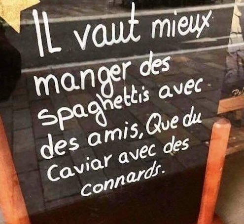 Manger avec des amis.jpeg