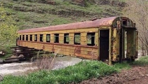 La SNCF fait aussi le pont de la Pentecôte.jpeg