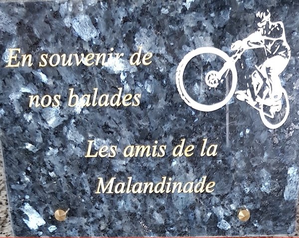 Plaque commémorative Claude.jpeg