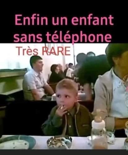 Enfin un enfant sans téléphone.jpeg