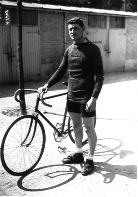 souvenirs du tourC.JPG