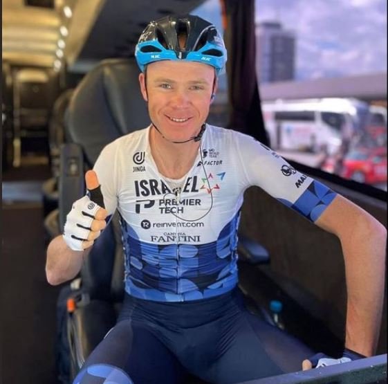 la petite reineG Christ Froome.JPG