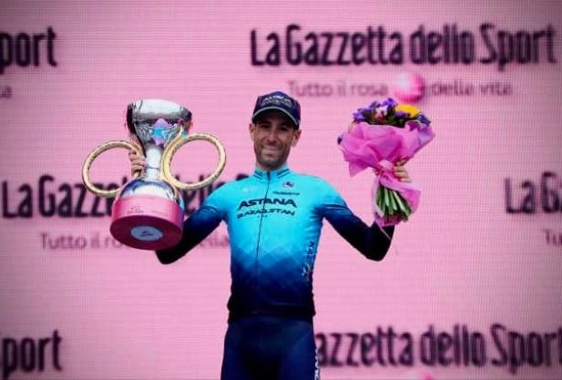 la petite reine F Vicenzo Nibali.JPG