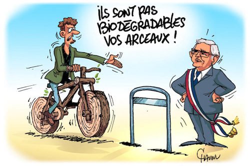 vélo en bois.jpeg