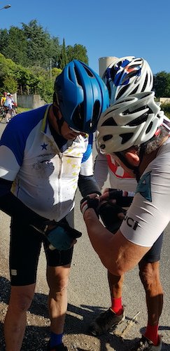 Dario avec Bernard, l'infirmier de service.jpeg