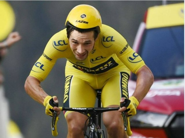 Souvenir Primoz Roglic.jpg