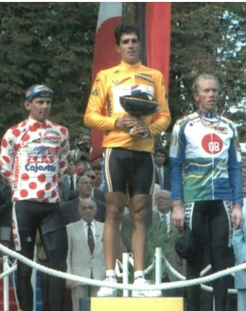 Souvenir Tour 1993...les 3 podiums.jpg