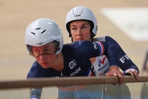 Anne-Sophie Centis et sa pilote Élise Delzenne.jpg