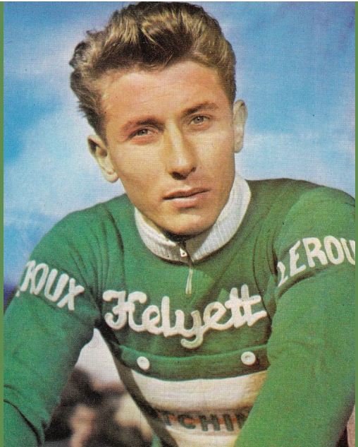 souvenirs du tourr S J ANQUETIL.JPG