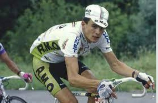 Souvenir Richard Virenque  sans un maillot à pois.jpg