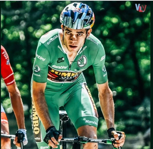 Souvenir Wout Van Aert ADMETTONS.jpg