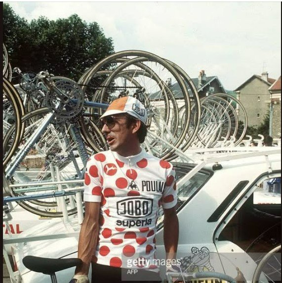 Souvenir Mariano  Martinez  .jpg