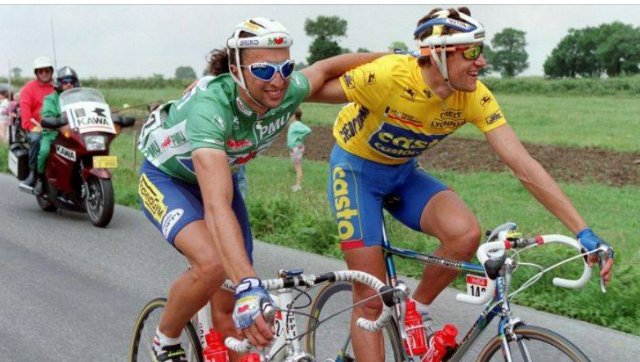 Souvenir Tour 1995. J durand et fabio.jpg