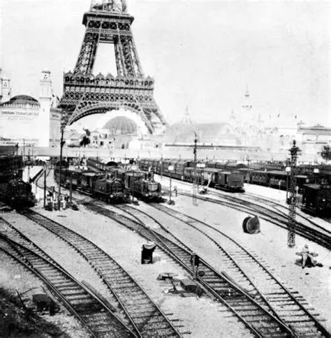 la gare du Champ de Mars.jpg