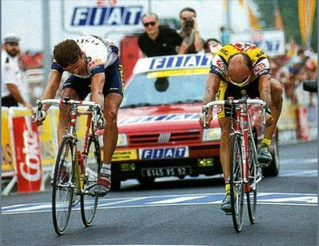 Souvenir Tour 1993 Pascal Lino & Giancarlo Perini.jpg