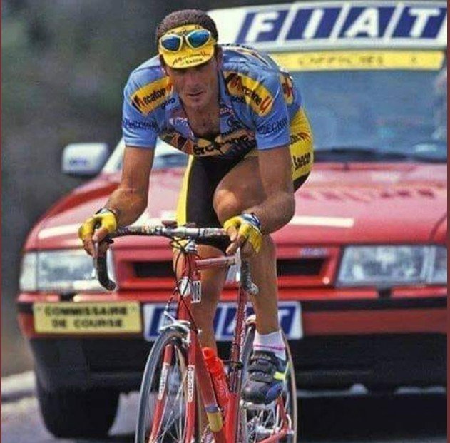 Souvenir Mario Cippolini des lunettes qui.....jpg