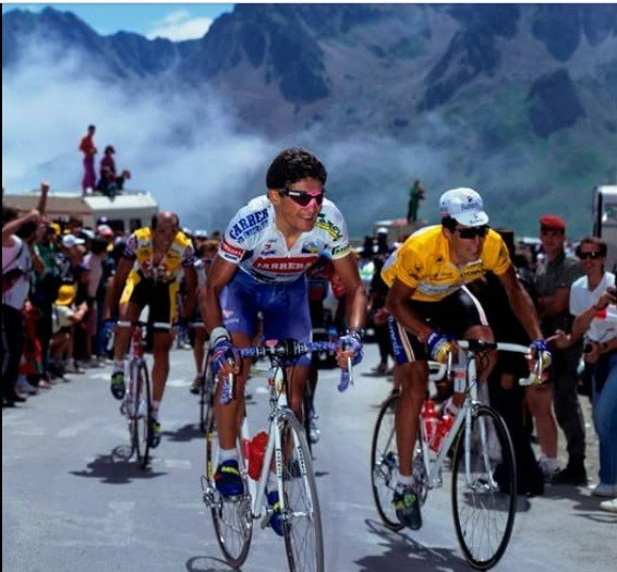 Souvenir Tour 1993Massimo..Claudio..;MIguel.jpg