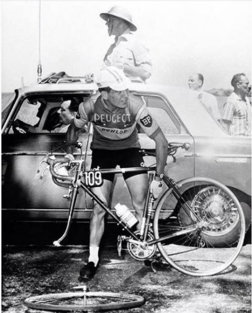 Souvenir Bernard Viot.jpg