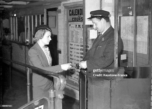 Poinçonneur du métro en 1938.jpg
